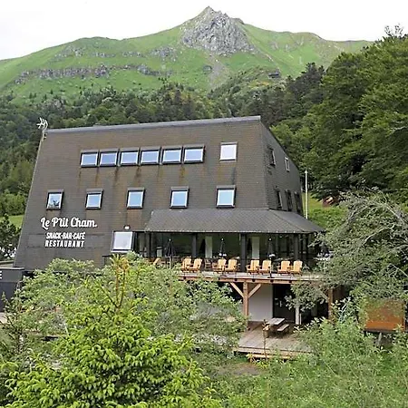 Le P'tit Cham, Au Pied Du Sancy
